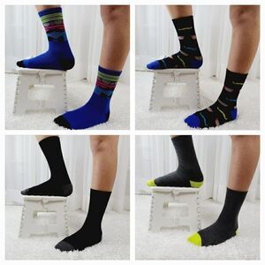 4 Pair of Trimfit socks!